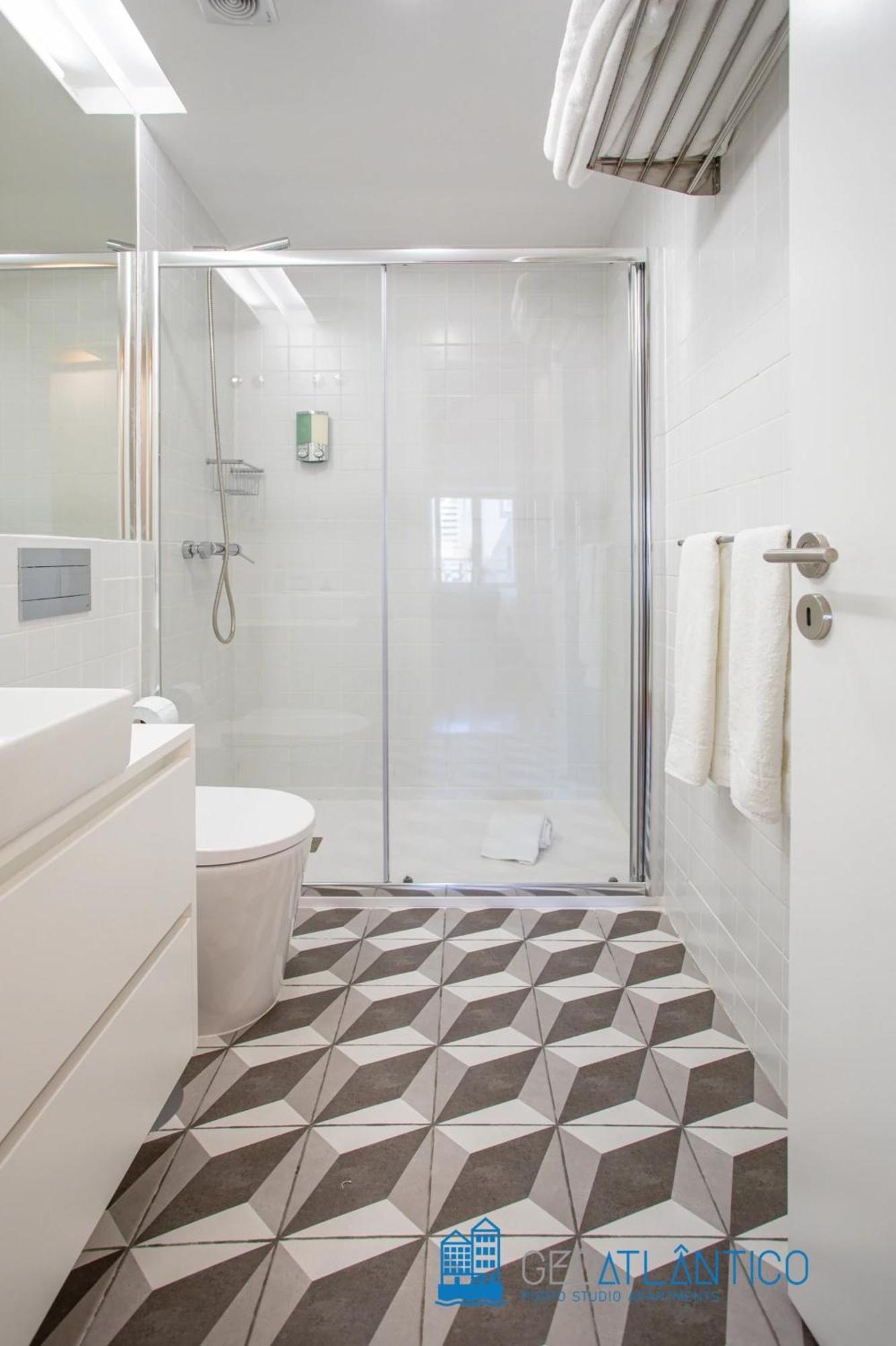 Poveiros Oak Loft - Santo Ildefonso Apartment Porto Luaran gambar