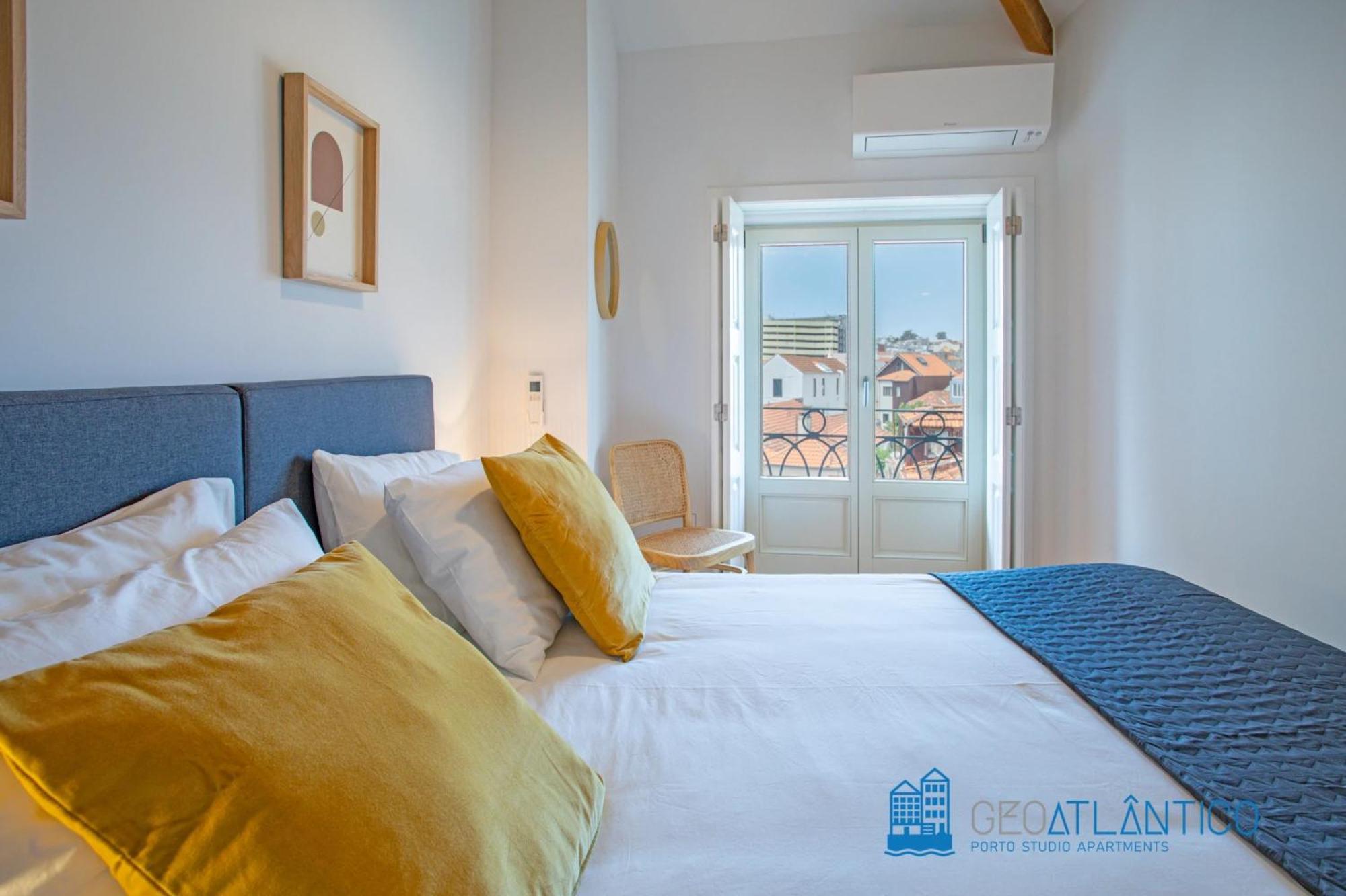 Poveiros Oak Loft - Santo Ildefonso Apartment Porto Luaran gambar