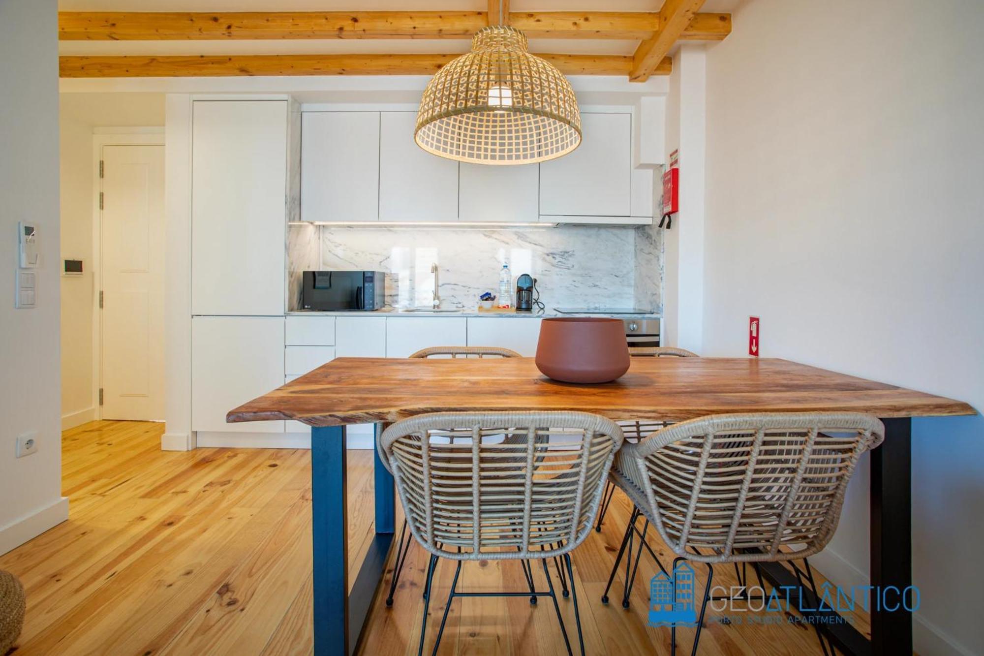 Poveiros Oak Loft - Santo Ildefonso Apartment Porto Luaran gambar